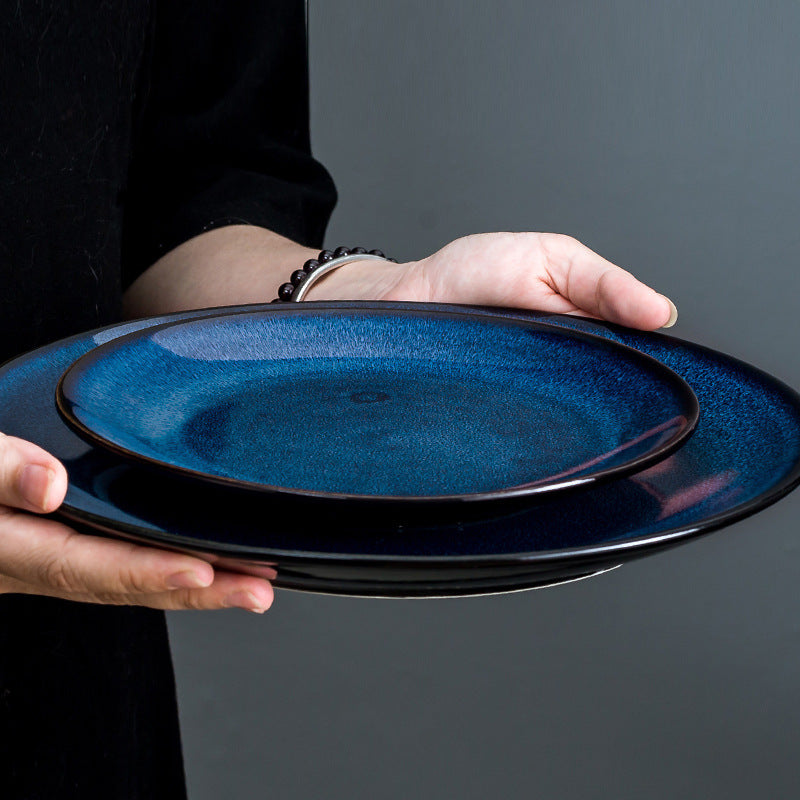 European-Style Ceramic Plate – Modern Elegance for Any Meal