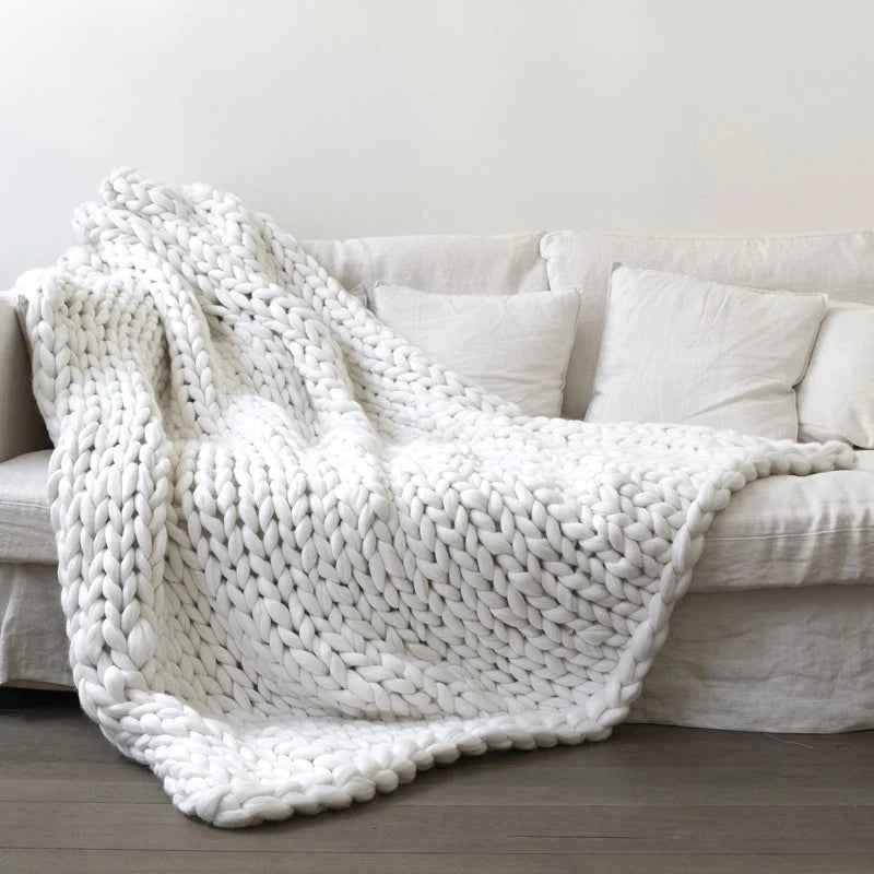 Hand Knitted Thick Yarn Wool-like Polyester Knitted Blanket
