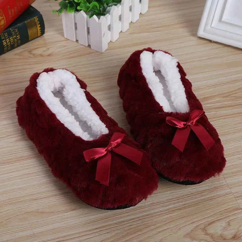 Women's Cozy Plush Slippers - Soft, Non-Slip, Cute & Comfy