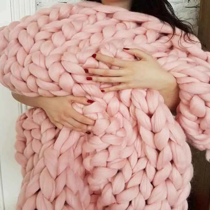 Hand Knitted Thick Yarn Wool-like Polyester Knitted Blanket