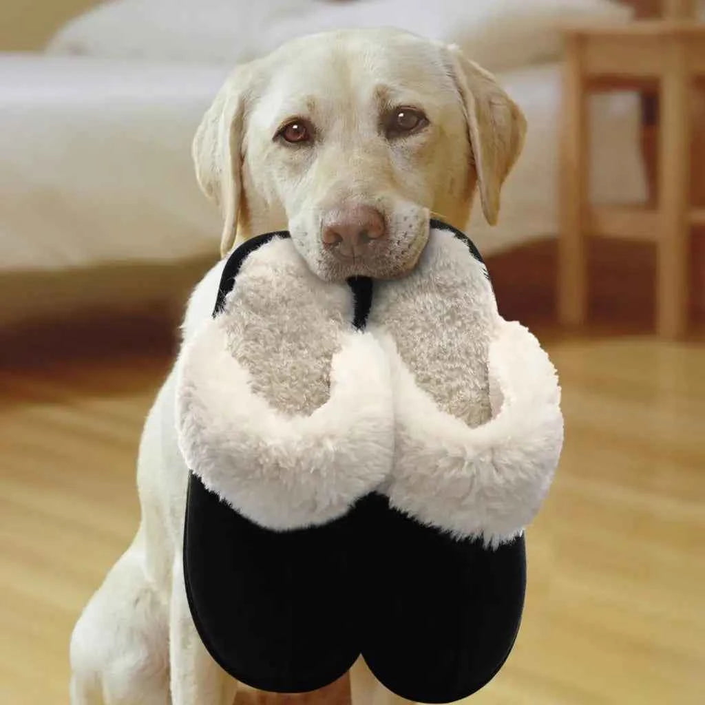 Cozy Women's Fluffy Faux Fur Slippers for Winter Comfort