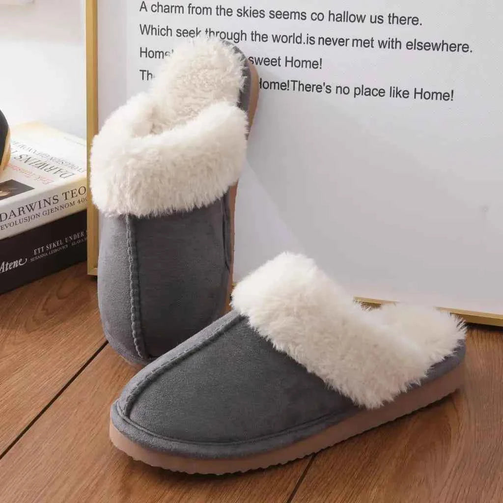 Cozy Women's Fluffy Faux Fur Slippers for Winter Comfort