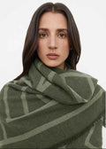 Luxury Cashmere Plaid Scarf – Stylish Four-Season Wrap