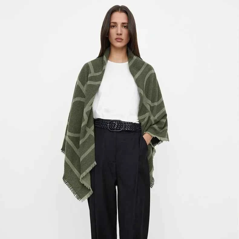 Luxury Cashmere Plaid Scarf – Stylish Four-Season Wrap