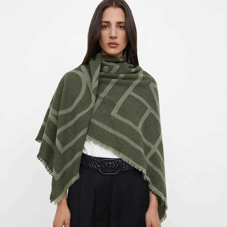 Luxury Cashmere Plaid Scarf – Stylish Four-Season Wrap