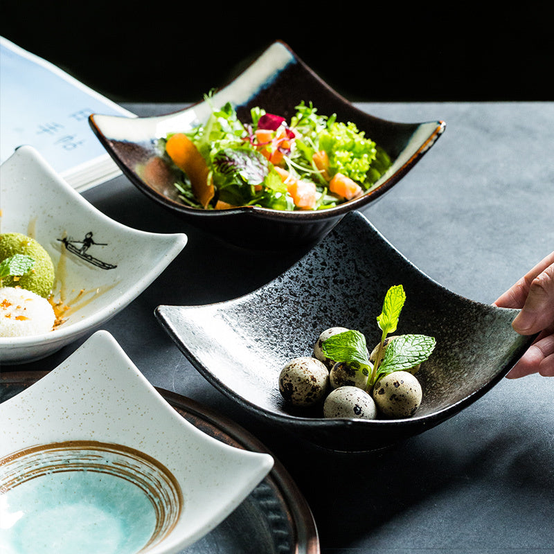 Creative & Minimalist Japanese Ceramic Plates – Irregular Design