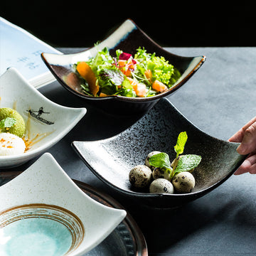 Creative & Minimalist Japanese Ceramic Plates – Irregular Design